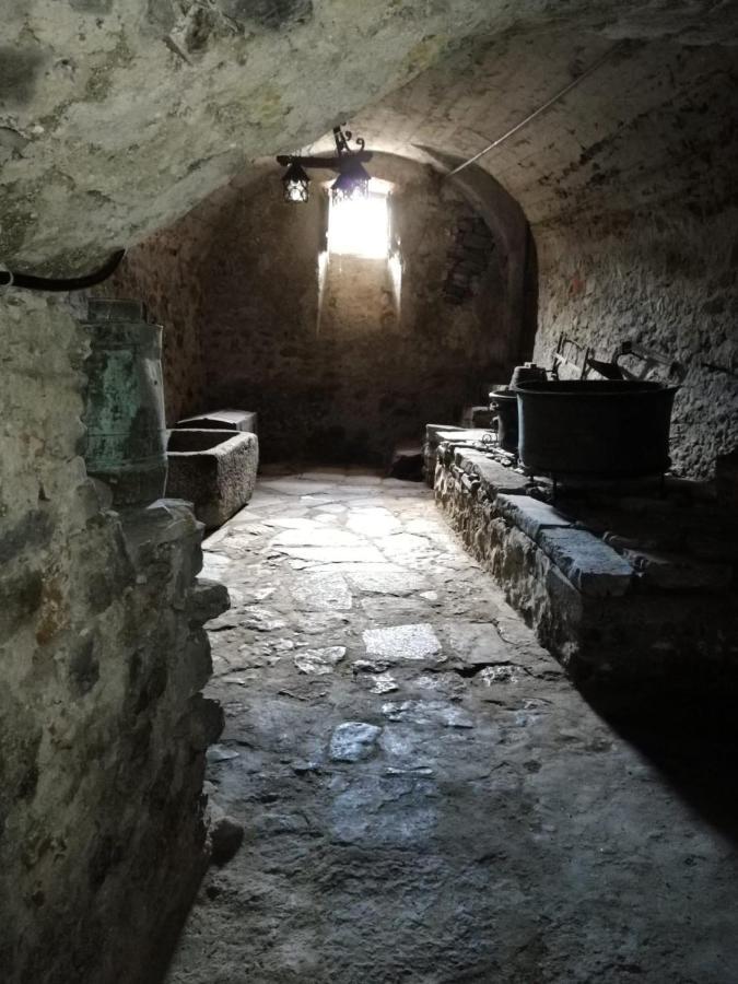 Вилла L'Antico Borgo, Un Mix Di Storia E Romanticismo Льерна Экстерьер фото