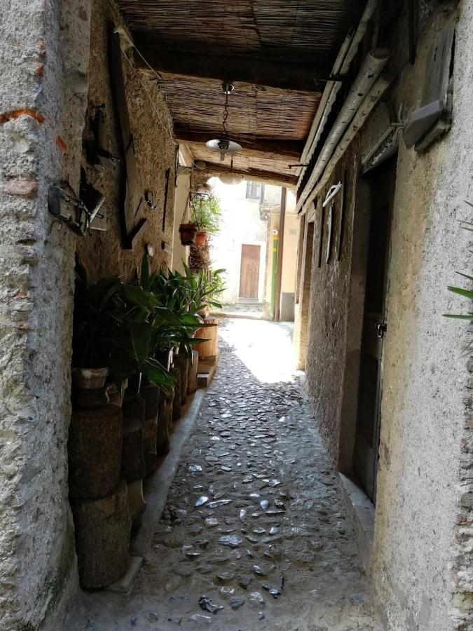 Вилла L'Antico Borgo, Un Mix Di Storia E Romanticismo Льерна Экстерьер фото