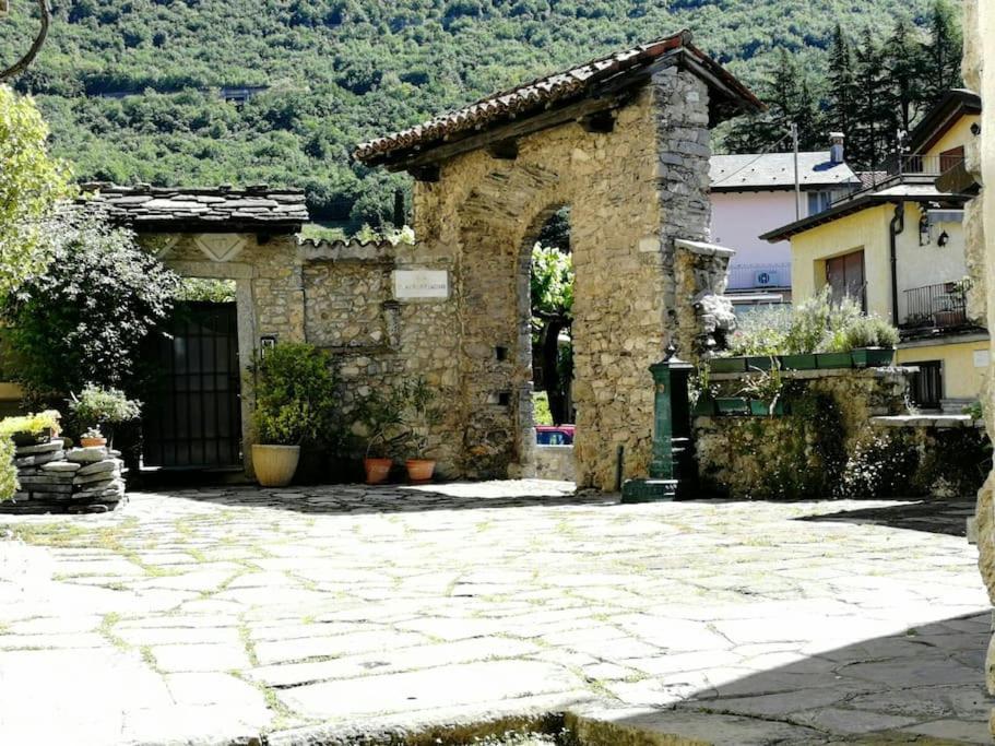 Вилла L'Antico Borgo, Un Mix Di Storia E Romanticismo Льерна Экстерьер фото